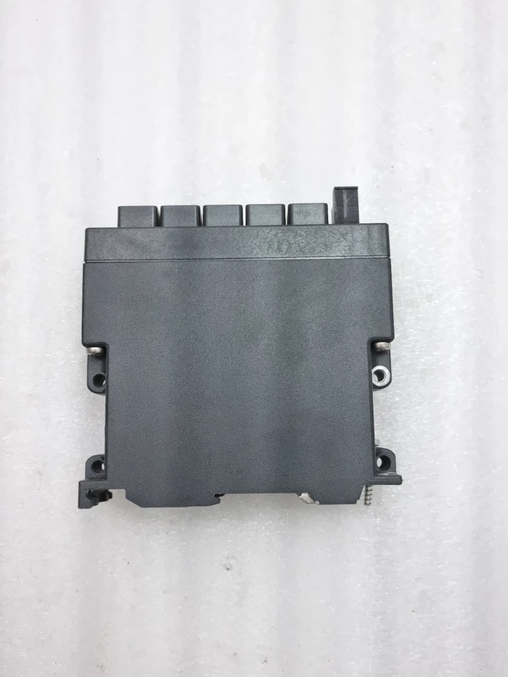 Siemens 6GK5005-0BA00-1AA3 SCALANCE X005 SimaticNet Industrial Ethernet Switch